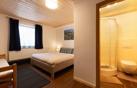 Huber's Lodge slide 5