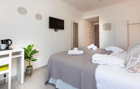 Hotel Puchet slide 5