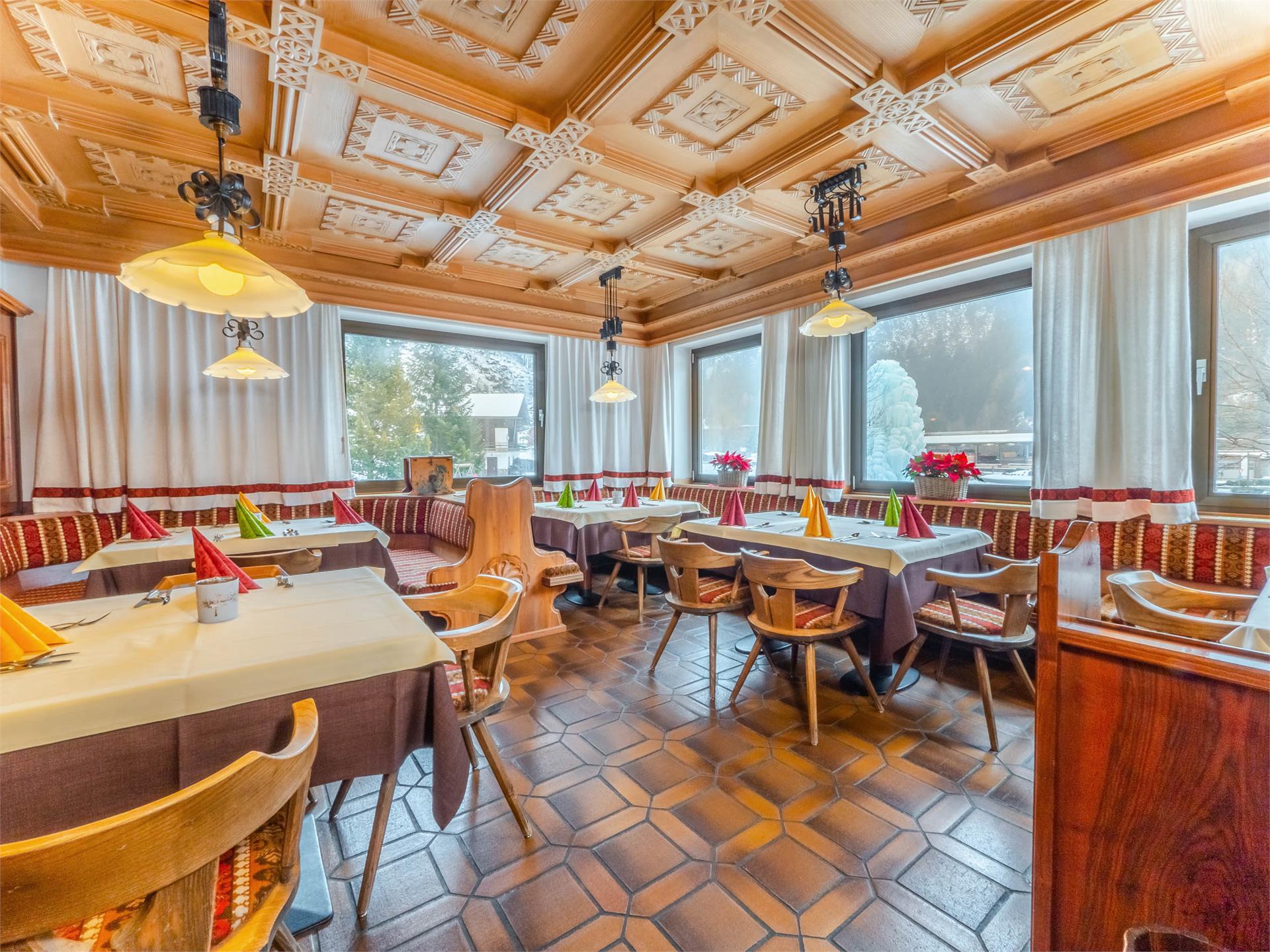 Hotel Pontives slide 4