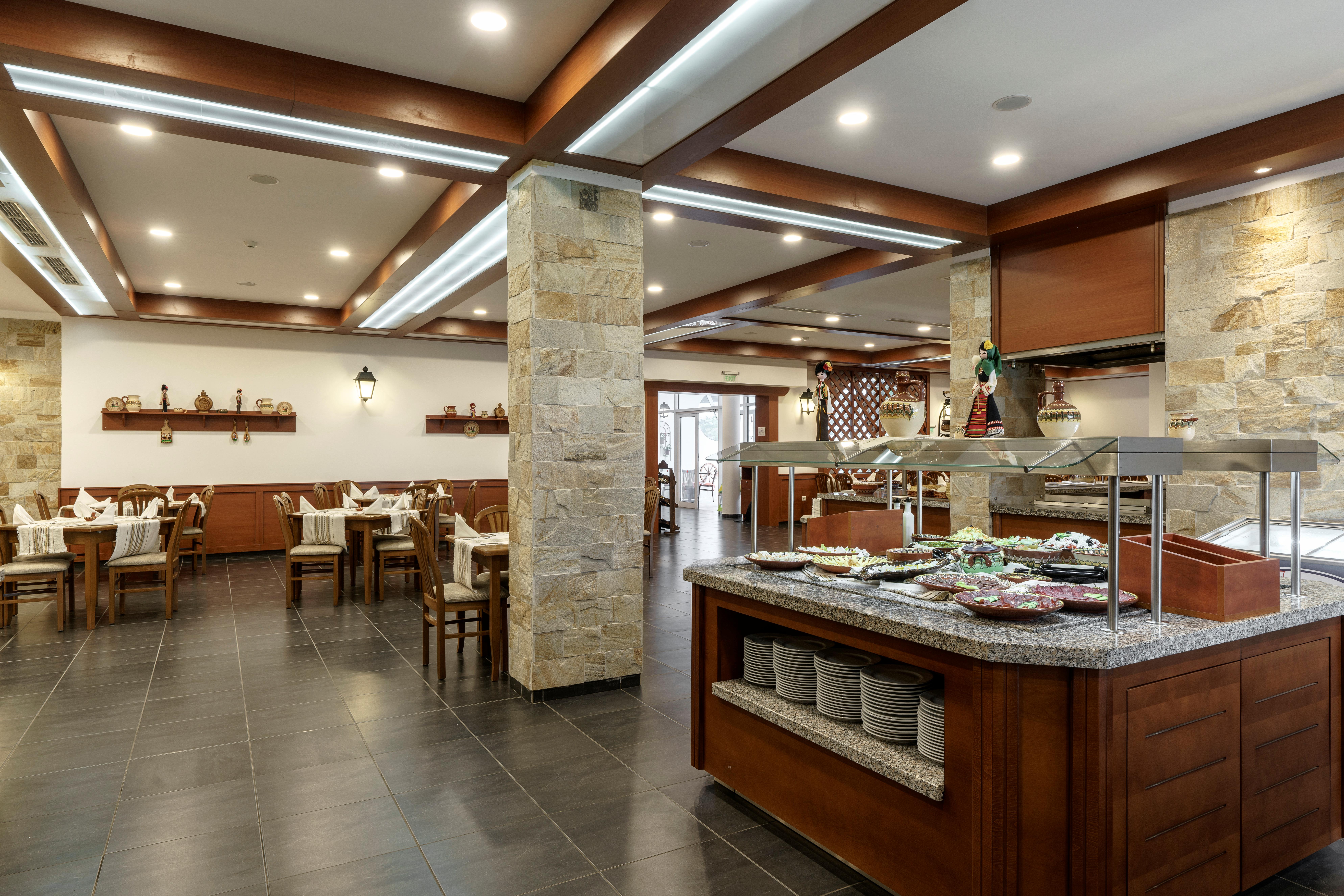 AluaSun Helios Beach Hotel  slide 5