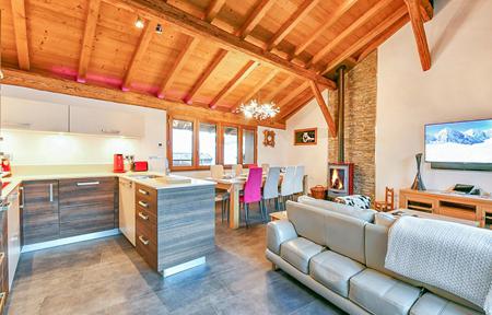 Chalet Teranga Meribel slide 2