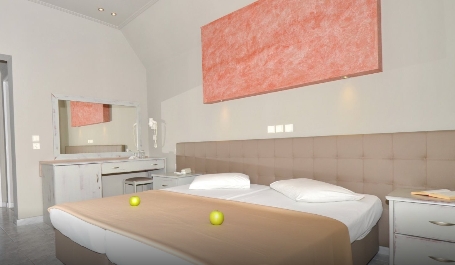 Hotel Sousouras slide 3