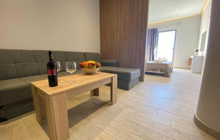 Studios Stegna Beach Premium slide 3