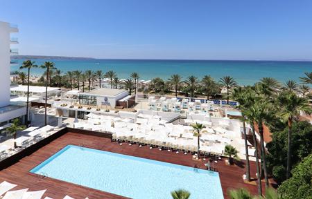 Hotel Iberostar Waves Bahia de Palma - Voksenhotel