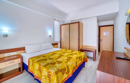 Hotel Kleopatra Melissa slide 3