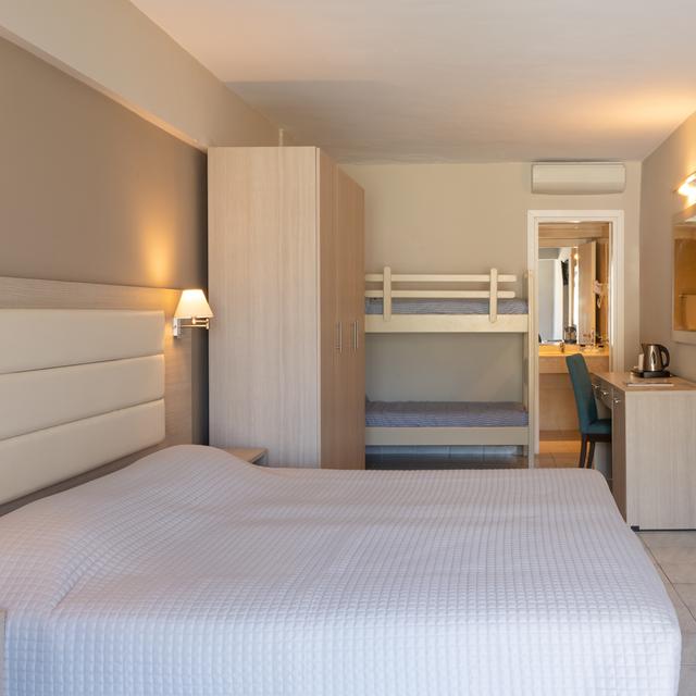 Hotel Canvas by Mitsis Messonghi - billede 2