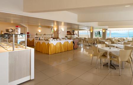 Hotel Mitsis Belvedere slide 5