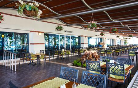 Hotel Sealight Resort slide 4