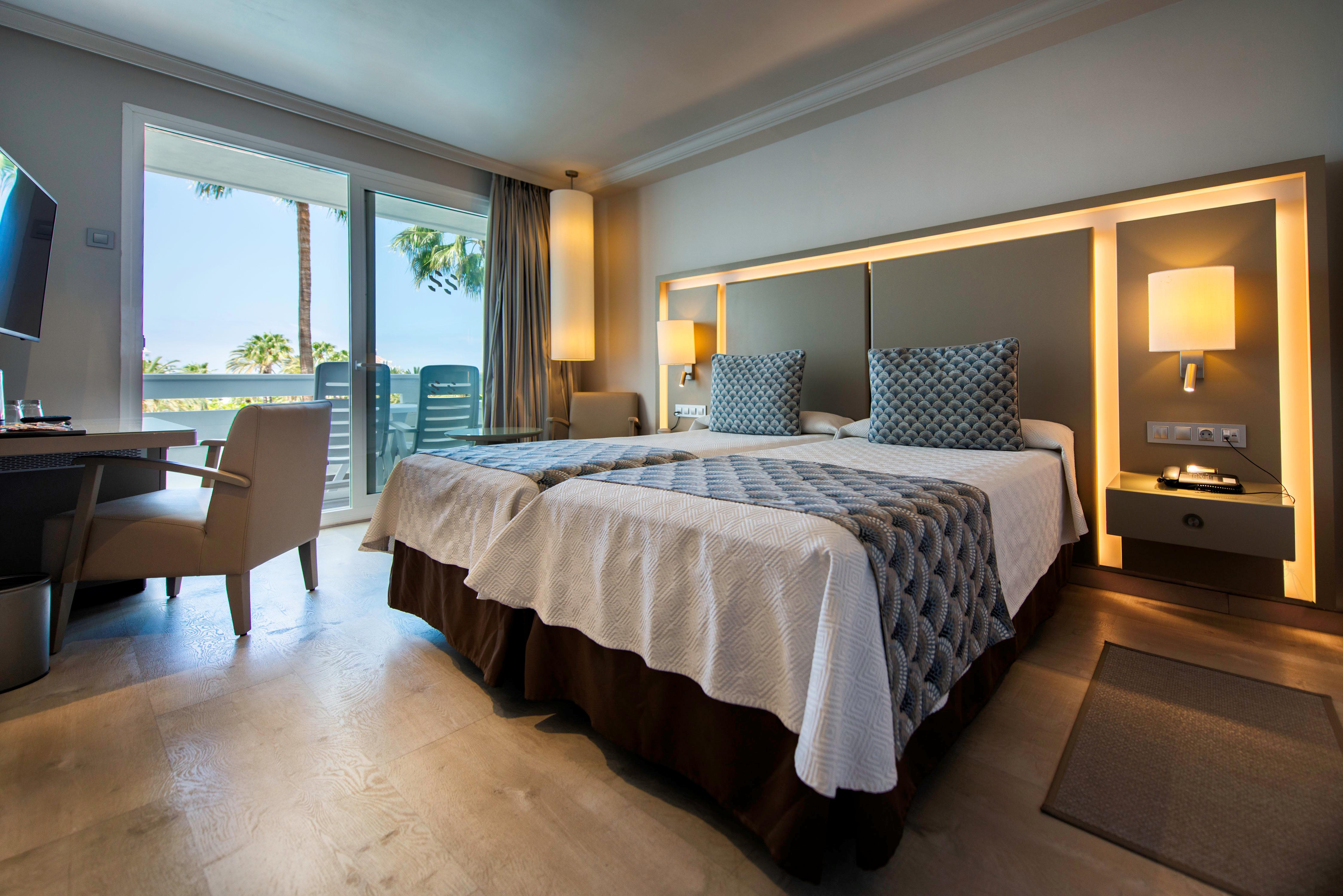 Hotel Spring Vulcano slide 4