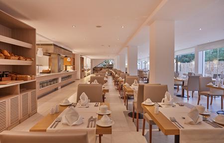 Monsuau Cala d'Or Boutique Hotel slide 3