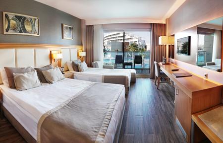 Hotel Aquasis Deluxe Resort & Spa slide 3