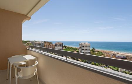 Hotel Wyndham Residences Alvor Beach slide 5