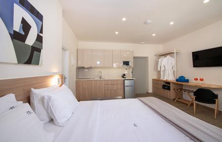 Villaggio Mare Suites slide 4