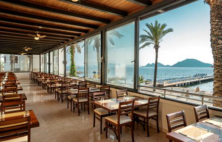 Hotel Arin Resort slide 5