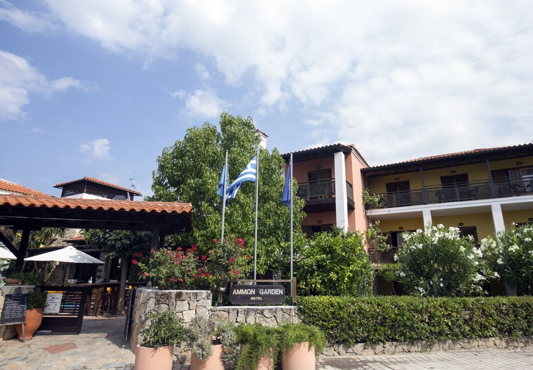 Hotel Ammon Garden slide 2