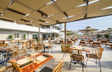 Hotel Nicolas Grand Suites slide 4