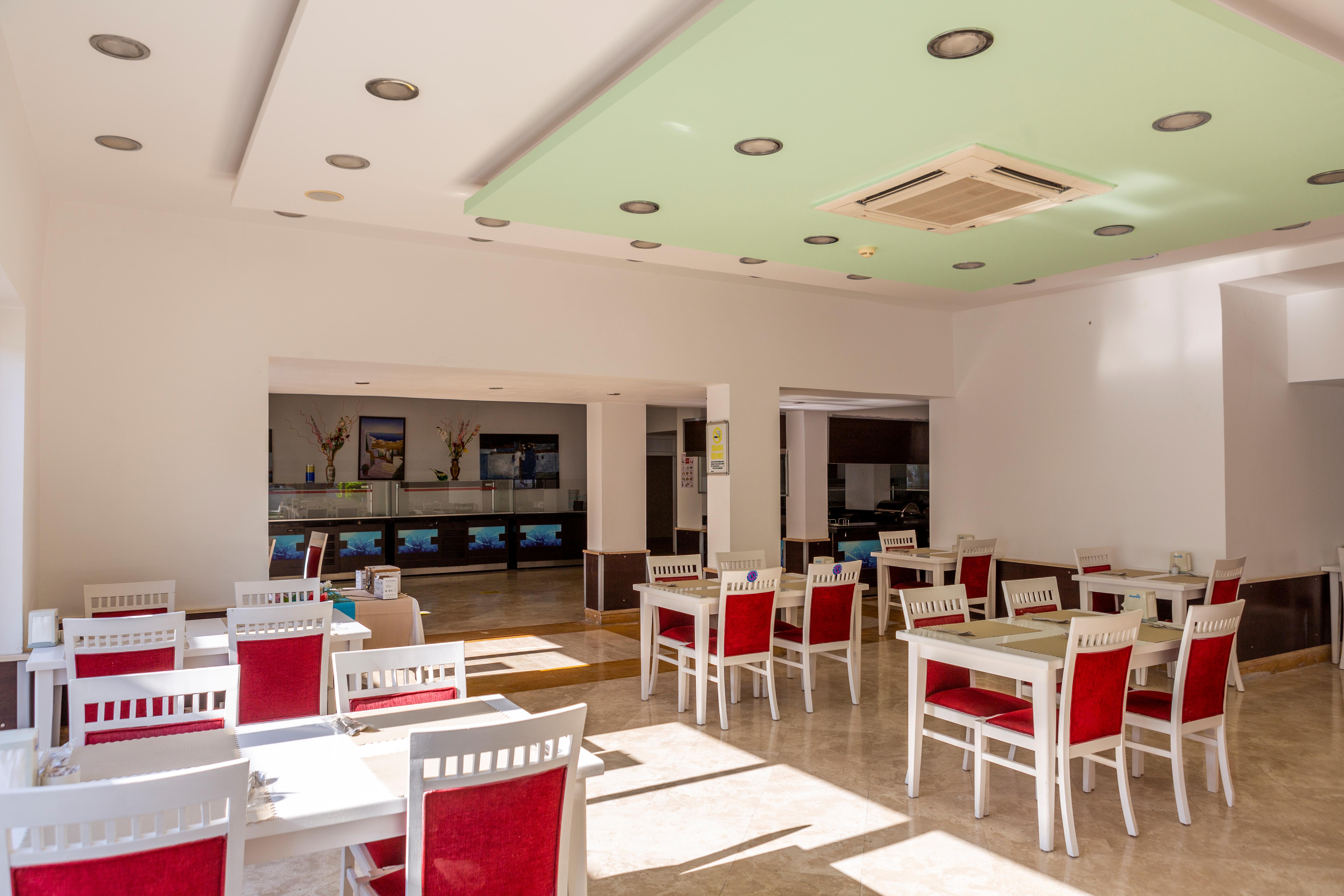 Hotel Yelken Mandalinci Spa & Wellness slide 5