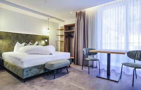 Alpin-Apart  slide 2