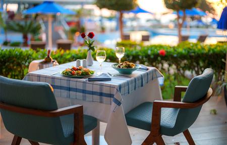 Hotel Atrium Platinum slide 3