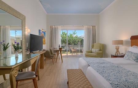 Hotel Atrium Prestige Thalasso Spa Resort & Villas slide 3