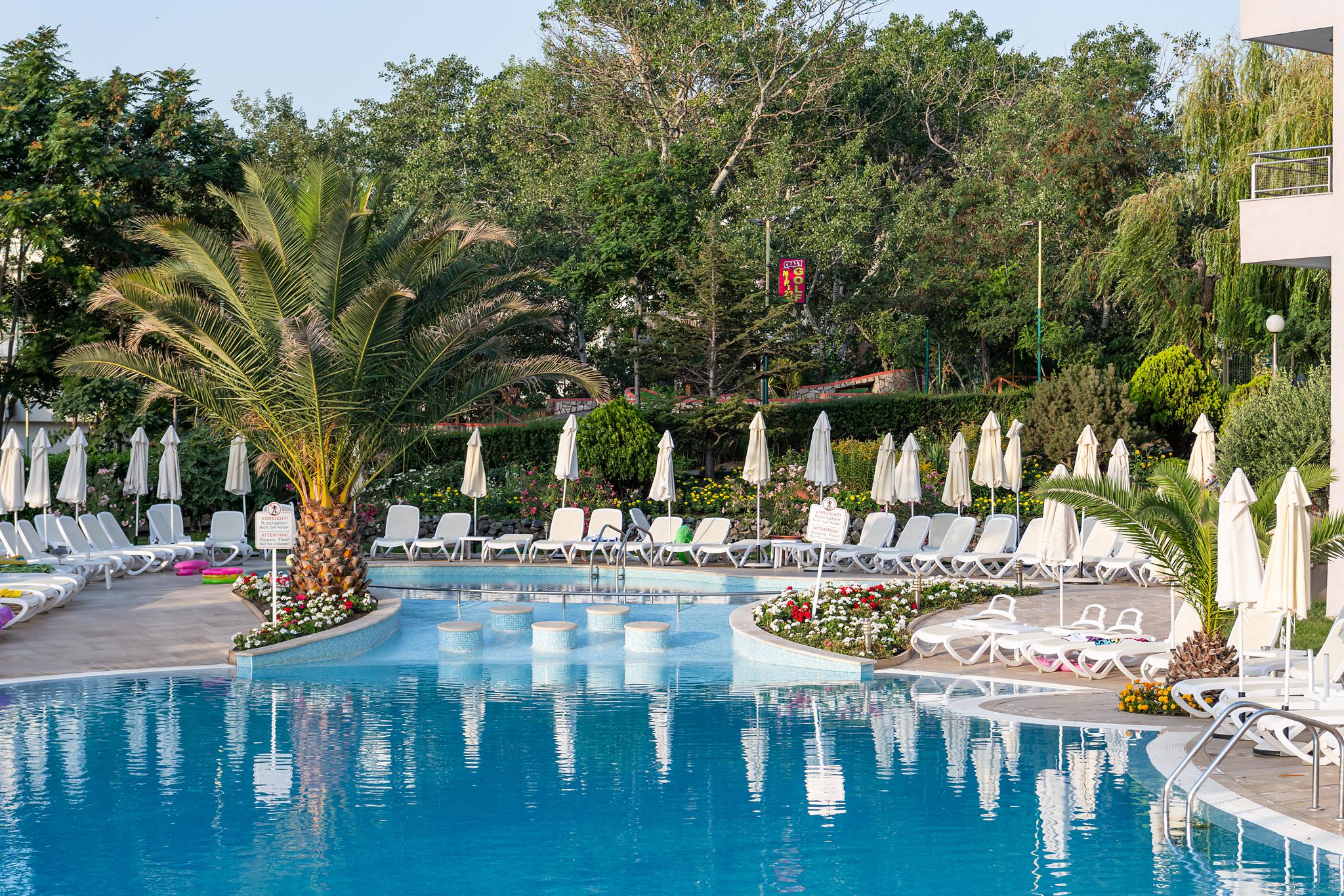 Hotel Sentido Neptun Beach slide 5