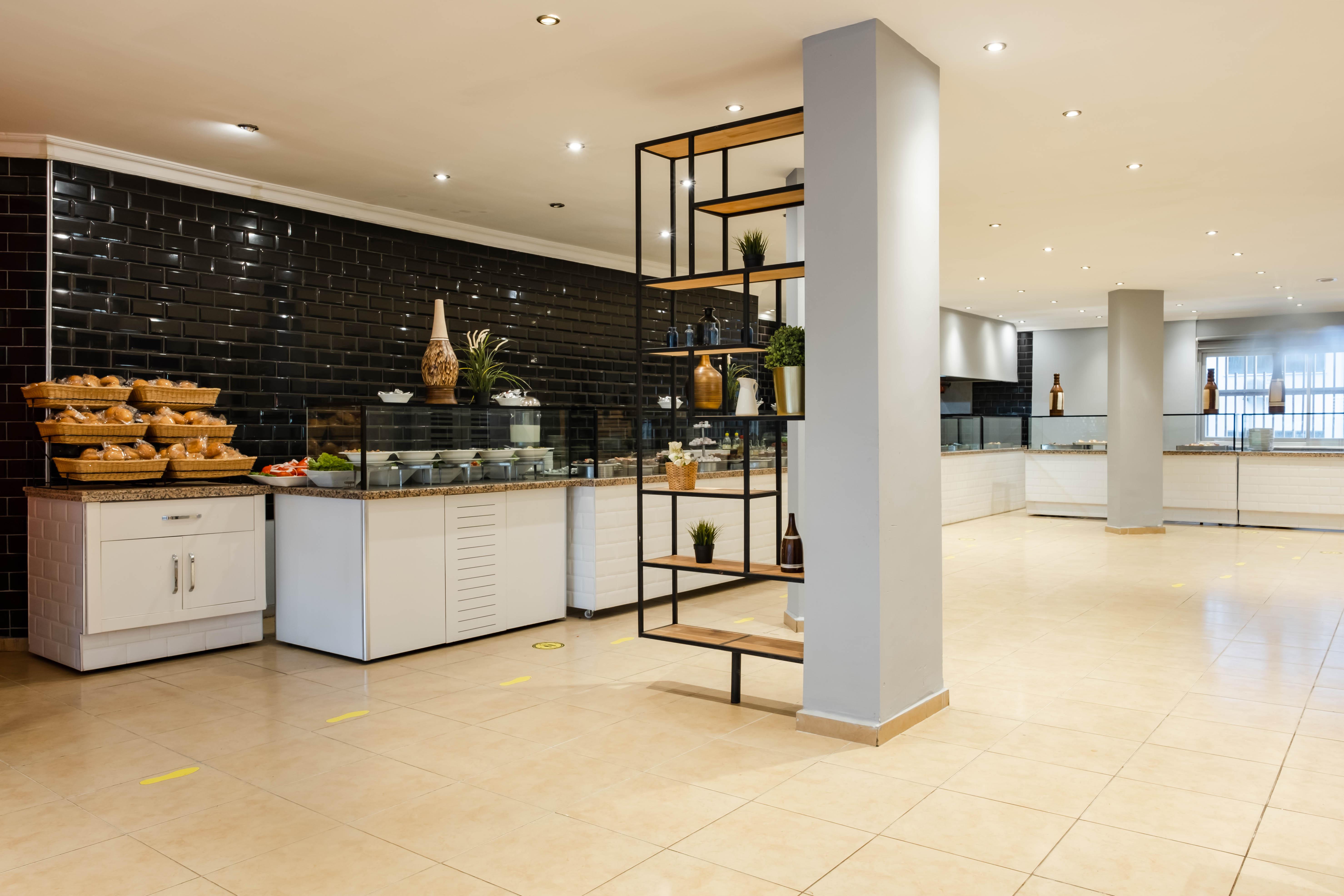 Hotel Simply Fine Alize slide 5