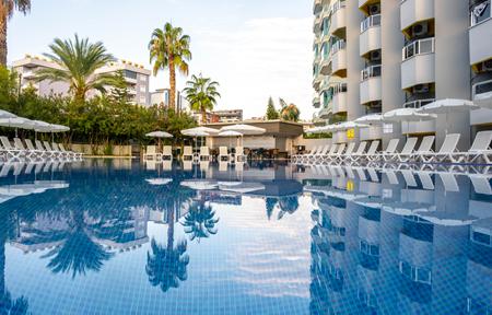 Hotel Simply Fine Alize