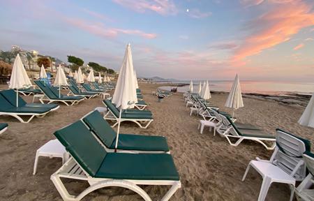 Hotel Simply Fine Alize slide 2