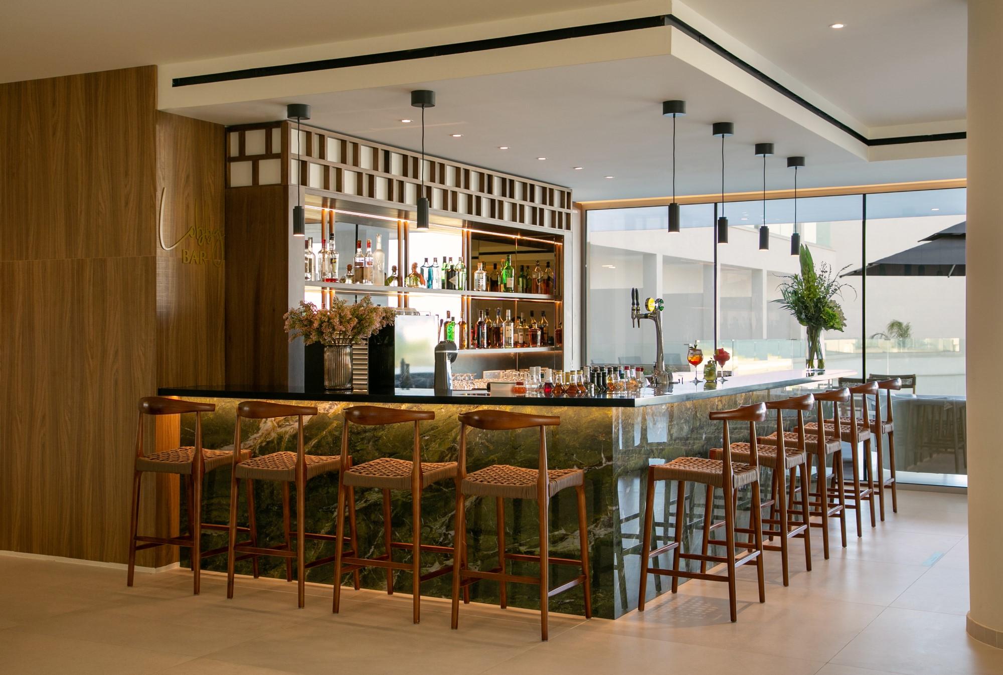 Hotel Atlantica Aqua Blue  slide 4