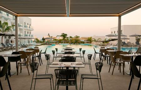 Hotel Atlantica Aqua Blue slide 3