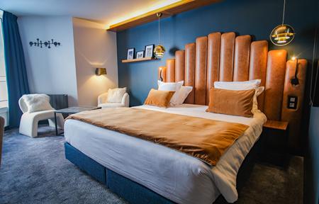 Hotel Fahrenheit Seven slide 2