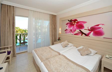 Hotel Seaden Corolla slide 5