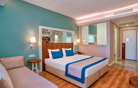 Hotel SeaShell Vega slide 4