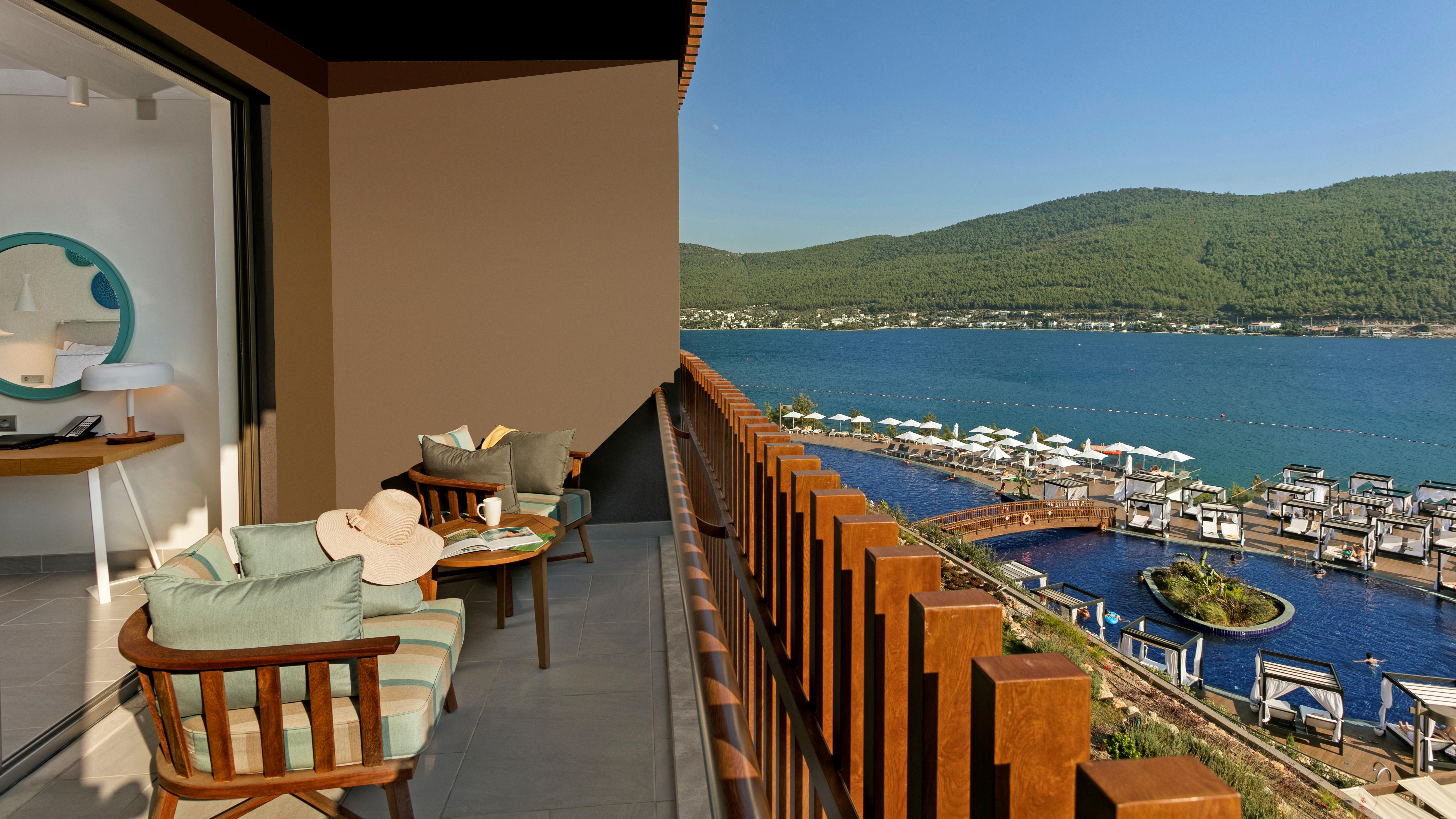 Titanic Luxury Collection Bodrum  slide 4