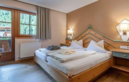 Sportiv-Hotel Mittagskogel slide 2