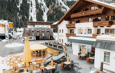 Sportiv-Hotel Mittagskogel slide 1