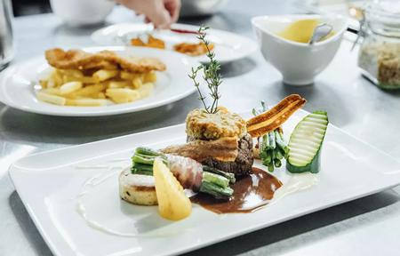 Sportiv-Hotel Mittagskogel slide 4