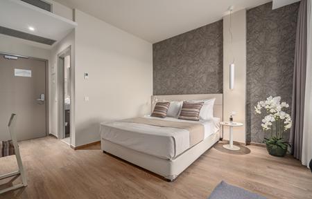 Ammon Zeus Hotel slide 3