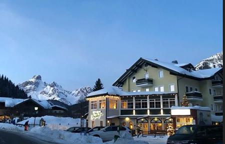 Aparthotel Jagdhof  slide 1