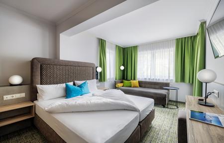 Hotel Alpenaussicht slide 3