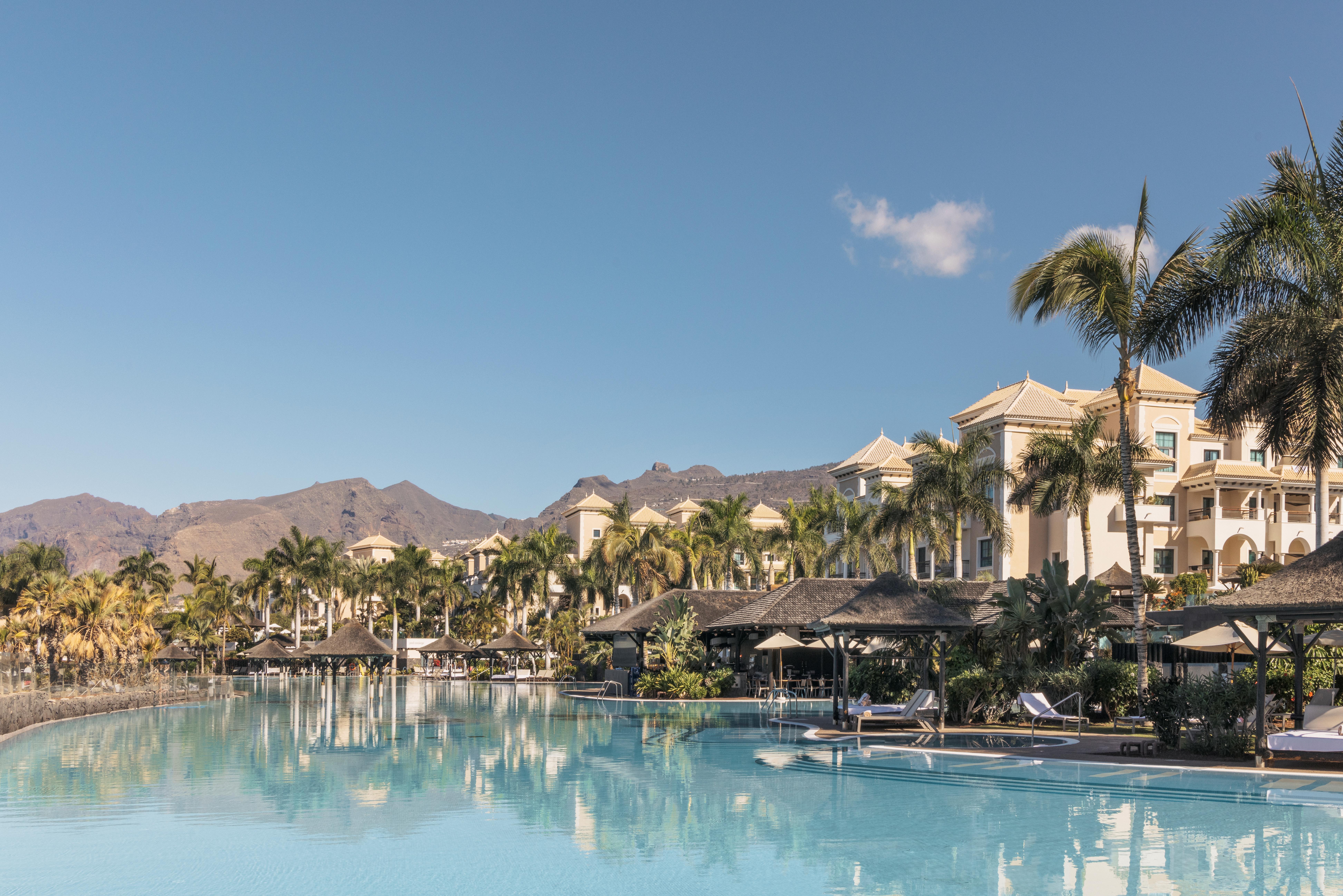 Hotel Gran Melia Palacio de Isora slide 5