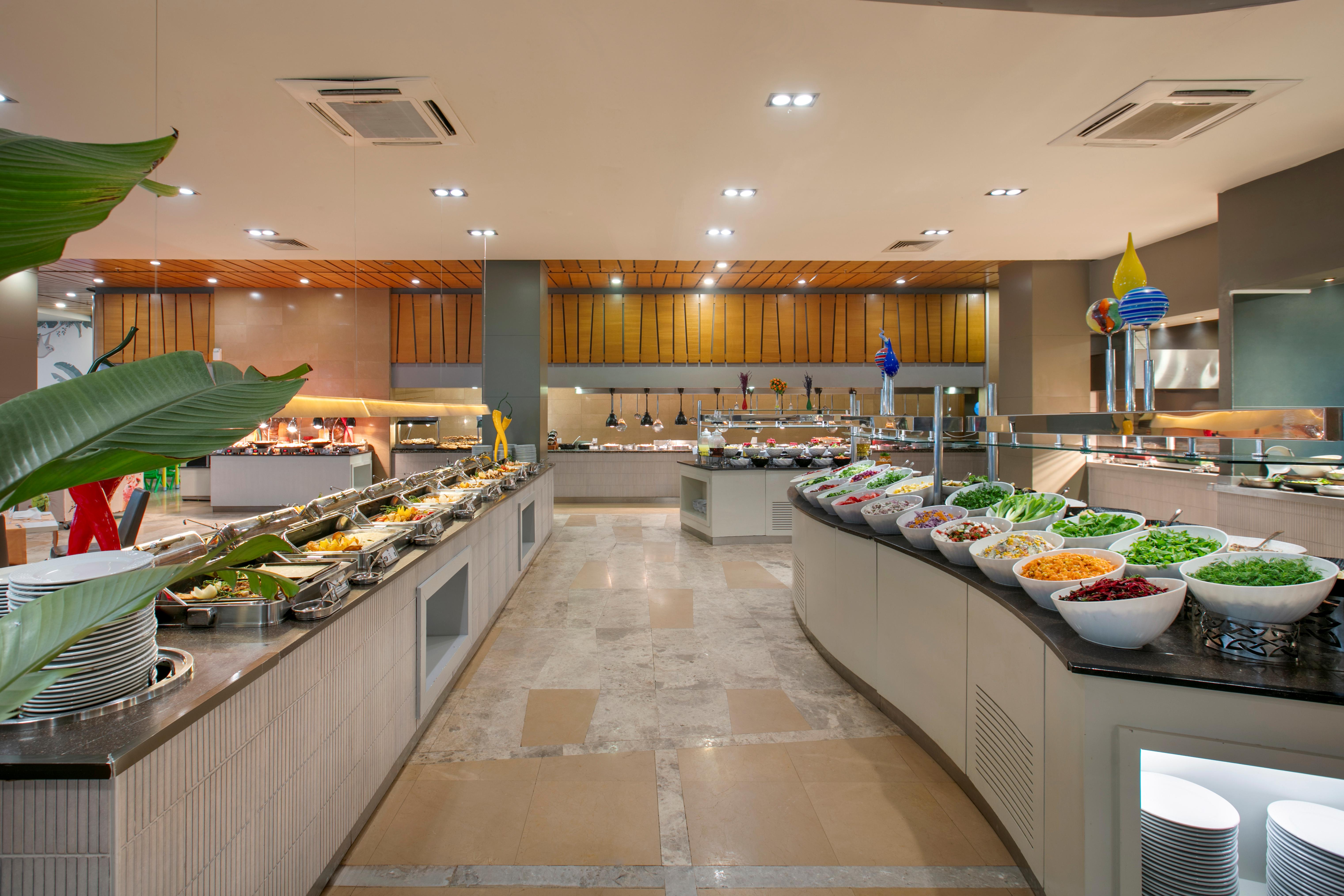 Hotel Sherwood Dreams Resort  slide 4