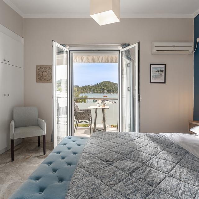 Captain's Seafront Apartments (tidligere Babis)
