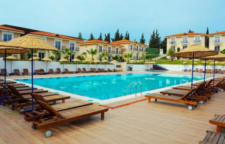 Hotel Club Resort Atlantis slide 2