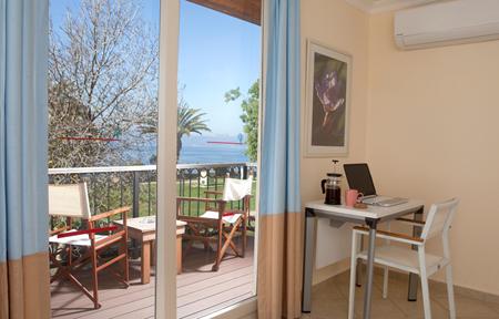 Hotel Club Resort Atlantis slide 5