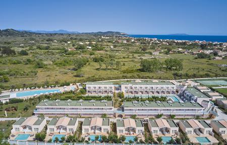 Hotel Sandy Villas slide 2