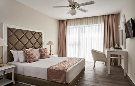 Hotel Sandy Villas slide 3