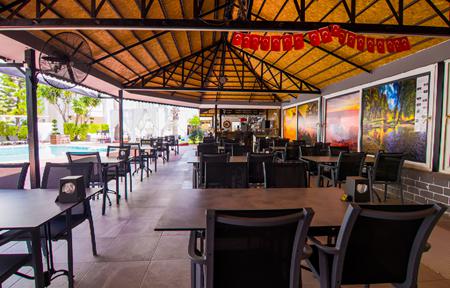 Lejlighedshotel New Garden Luna Side slide 5