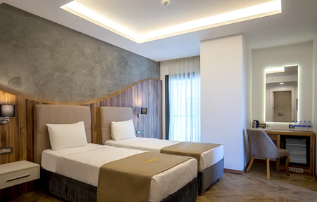 MARIL BEACH & SPA slide 3