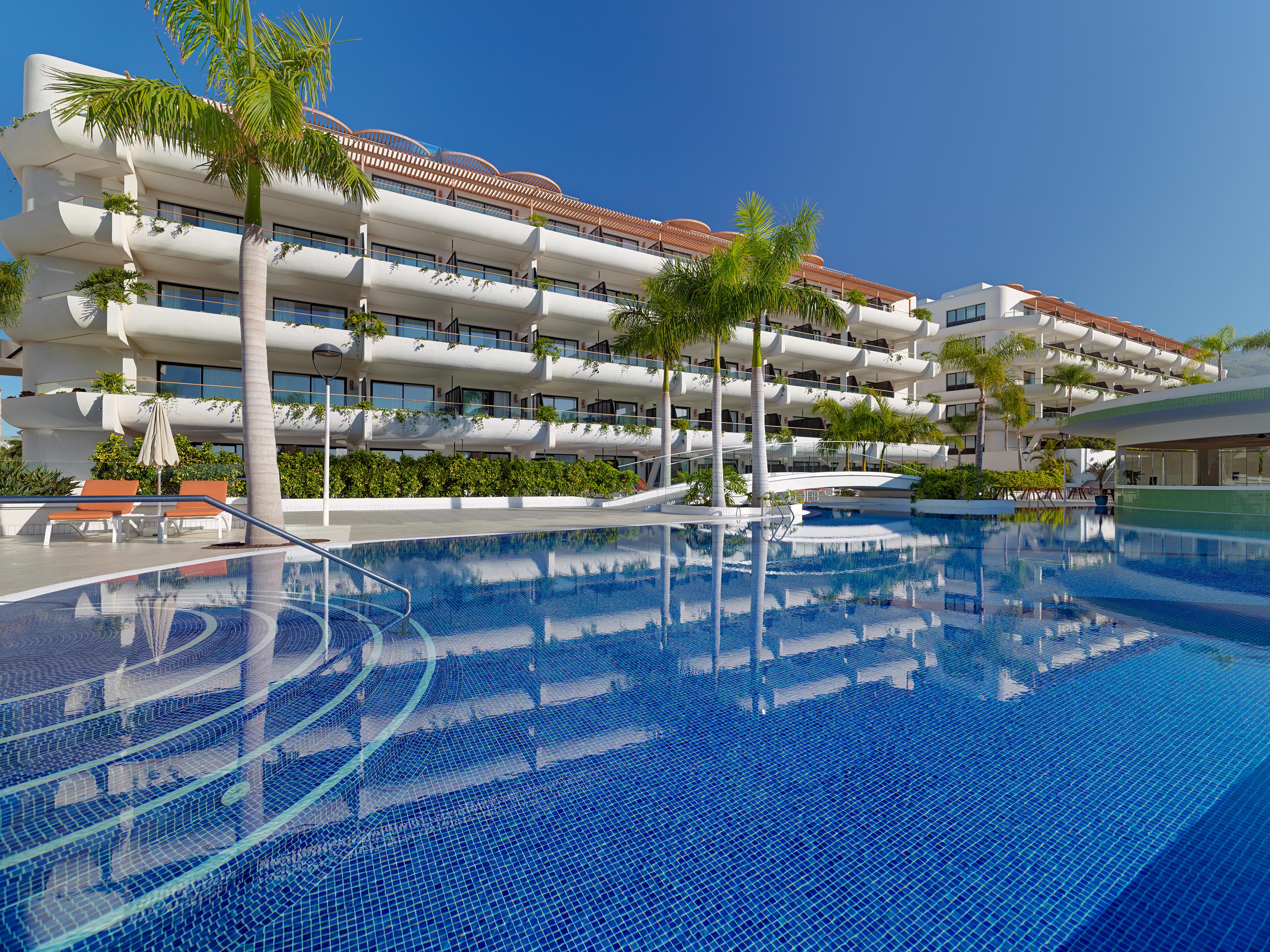 H10 Atlantic Sunset Horizons Collection slide 3